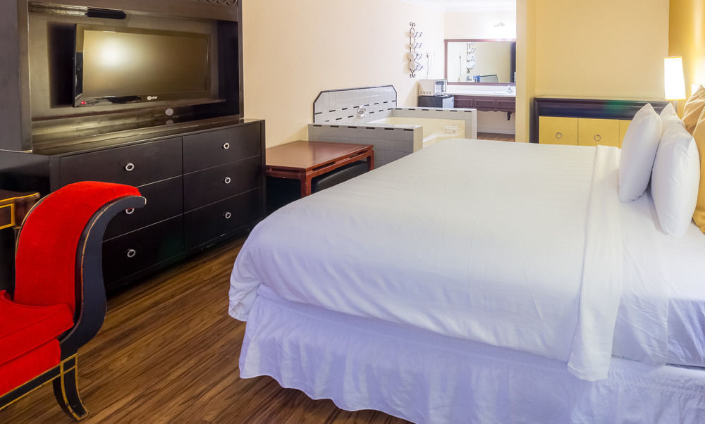 The Lemon Tree Hotel Anaheim Extérieur photo
