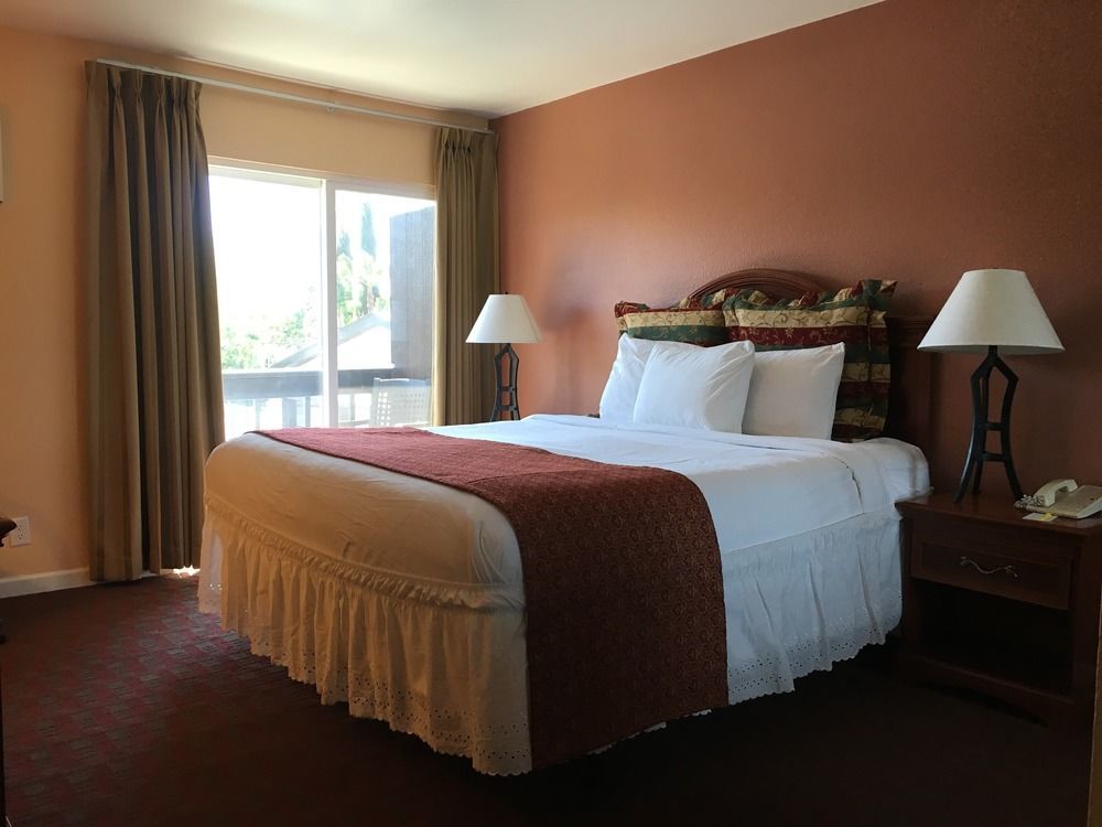 The Lemon Tree Hotel Anaheim Extérieur photo