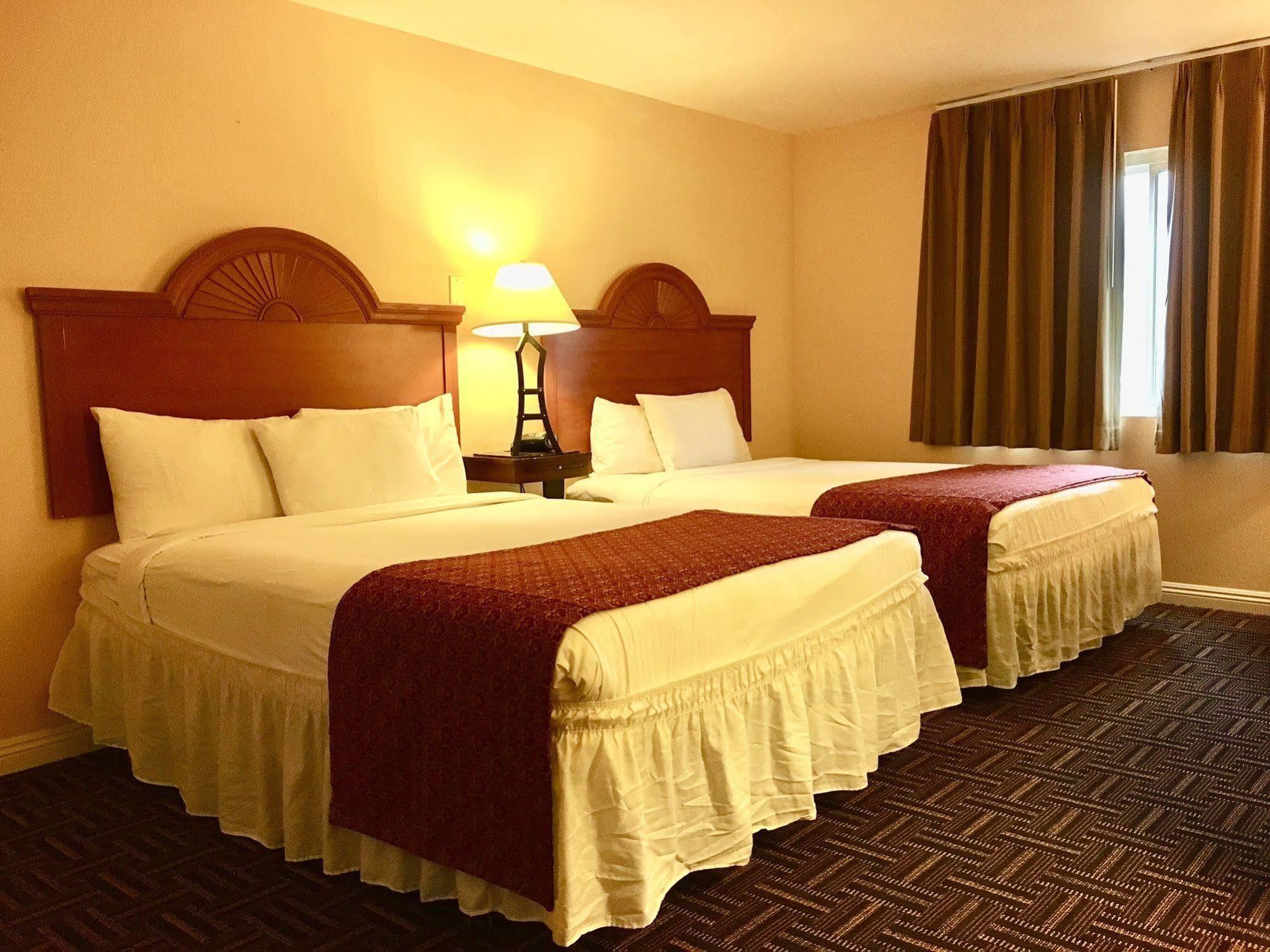 The Lemon Tree Hotel Anaheim Extérieur photo