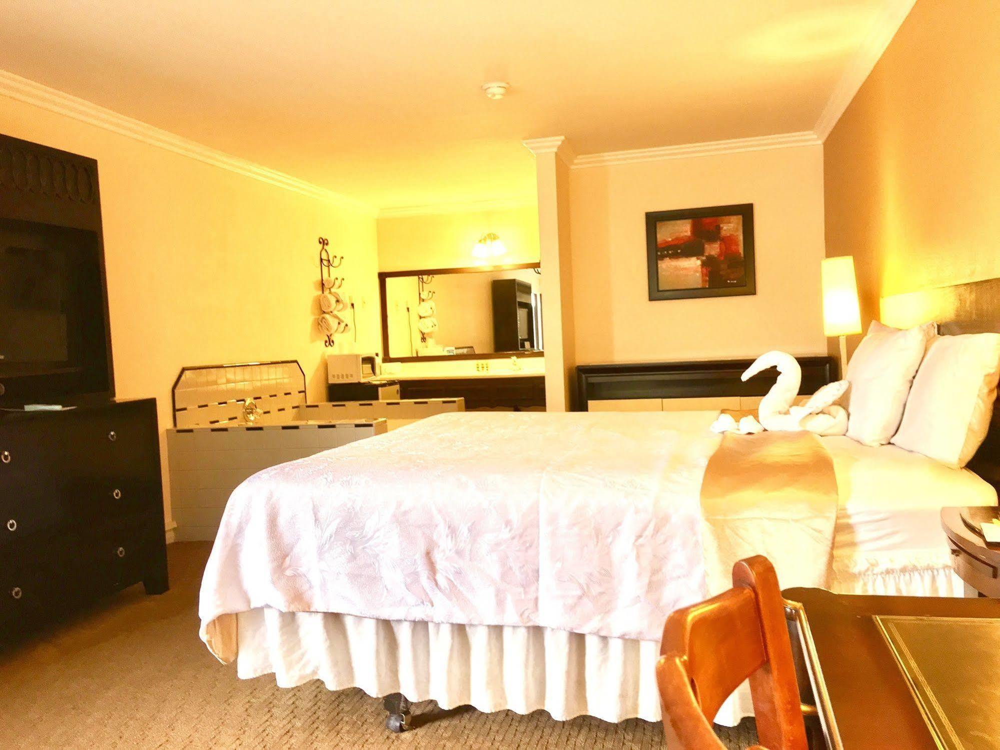 The Lemon Tree Hotel Anaheim Extérieur photo
