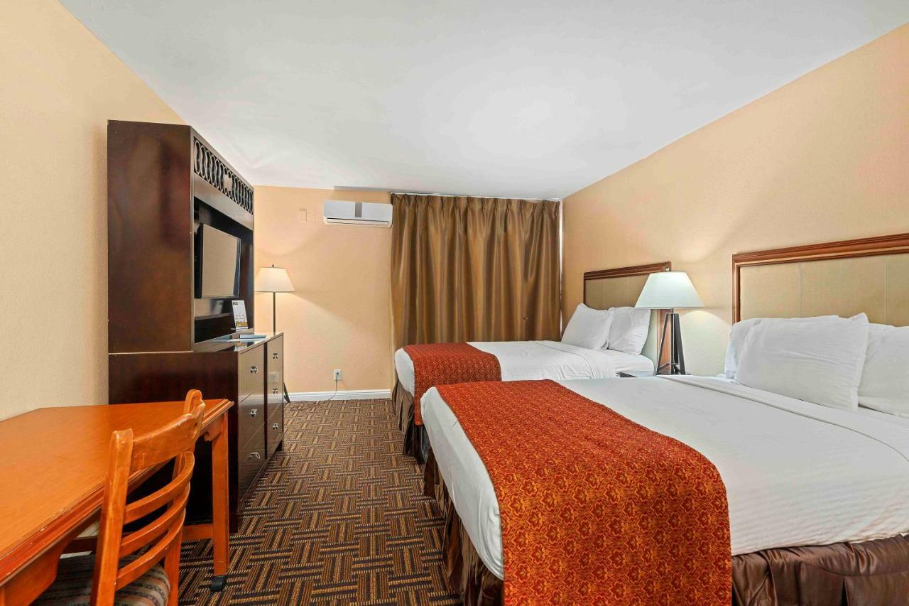 The Lemon Tree Hotel Anaheim Extérieur photo