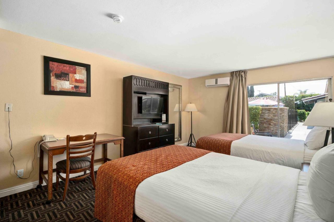 The Lemon Tree Hotel Anaheim Extérieur photo