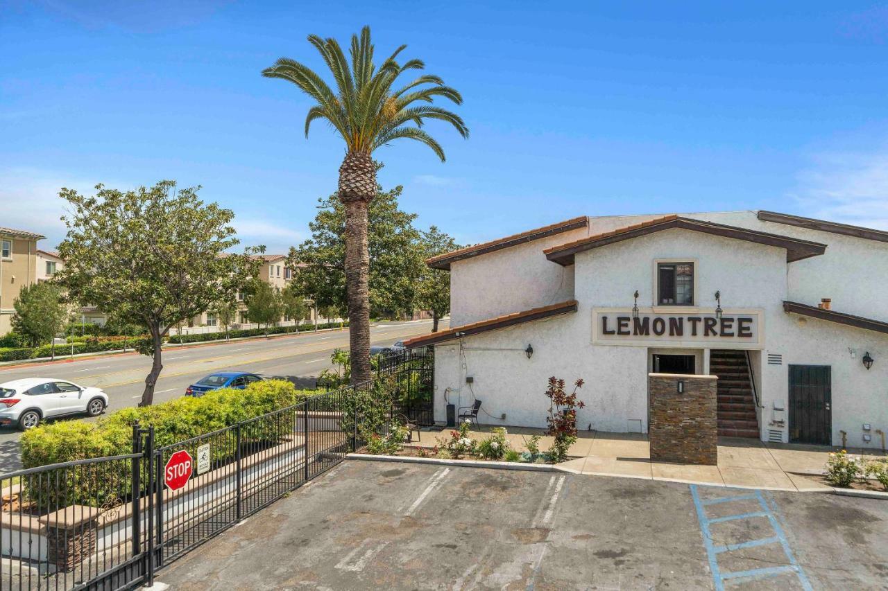 The Lemon Tree Hotel Anaheim Extérieur photo