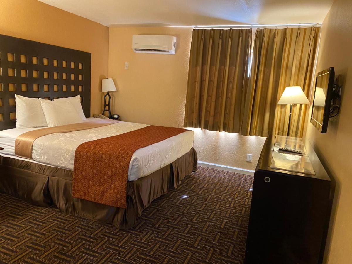 The Lemon Tree Hotel Anaheim Extérieur photo